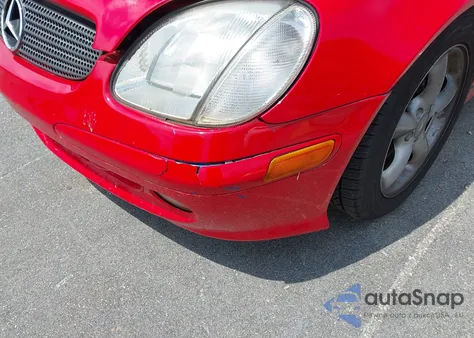 2001 Mercedes-Benz Slk 320 from USA, damaged, VIN WDBKK65F11F210266